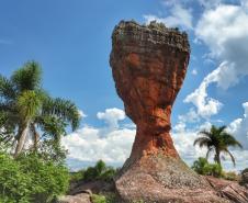 Parque Estadual de Vila Velha. Foto: José Ogura.