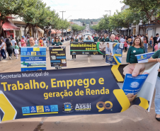 Desfile 90 Anos de Assaí