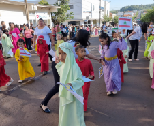 Desfile 90 Anos de Assaí