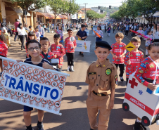 Desfile 90 Anos de Assaí