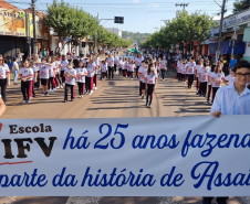 Desfile 90 Anos de Assaí