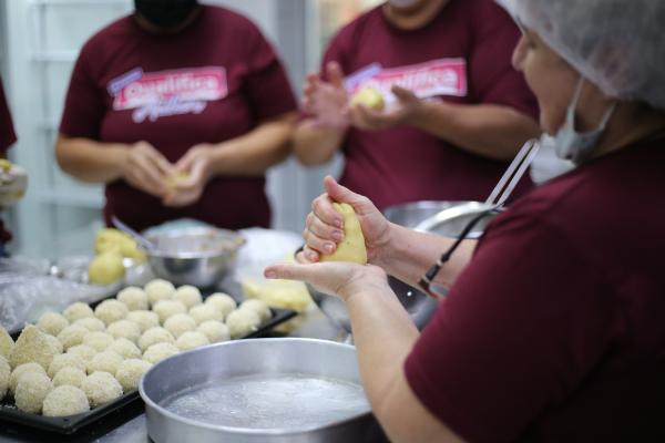 Aula de culinária.