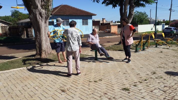 Acompanhamento com Profissional Habilitado - Fisioterapeuta.