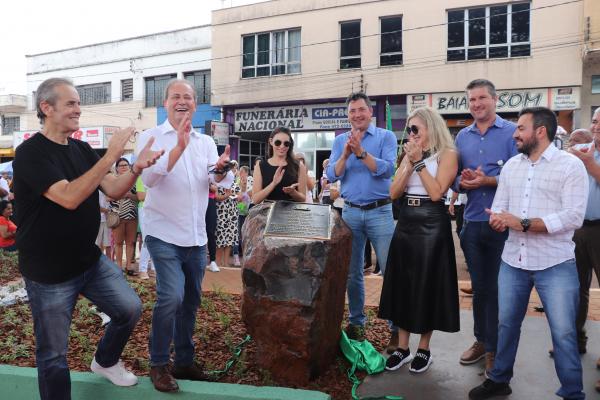 Inauguração do centro novo